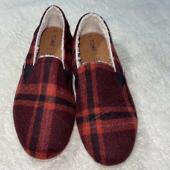 TOMS Flat Slip On Belmont Wool Blend Red Plaid Upper Faux Shearling Lined 9 - Picture 2 of 10